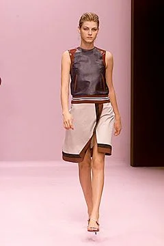 Look 18